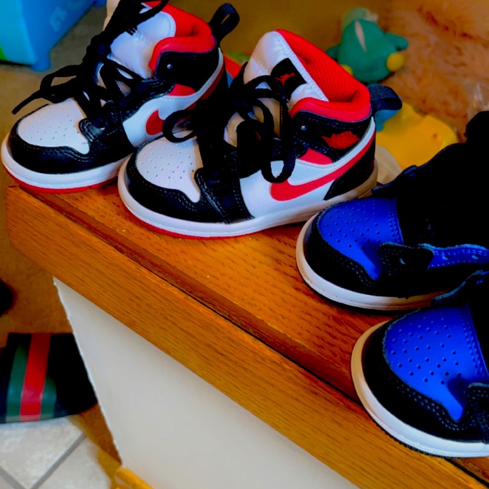 Toddler Jordan sneakers for a 1 year old worn one time for a photo shoot
